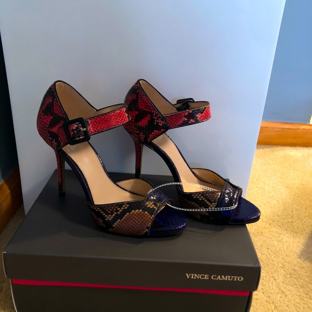 Vince Camuto